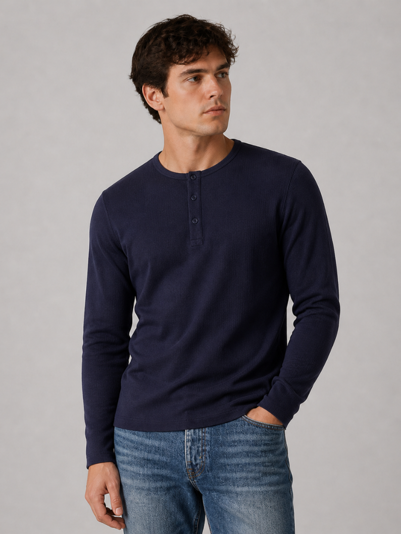 Minimalist ribbed Henley with refined everyday fit