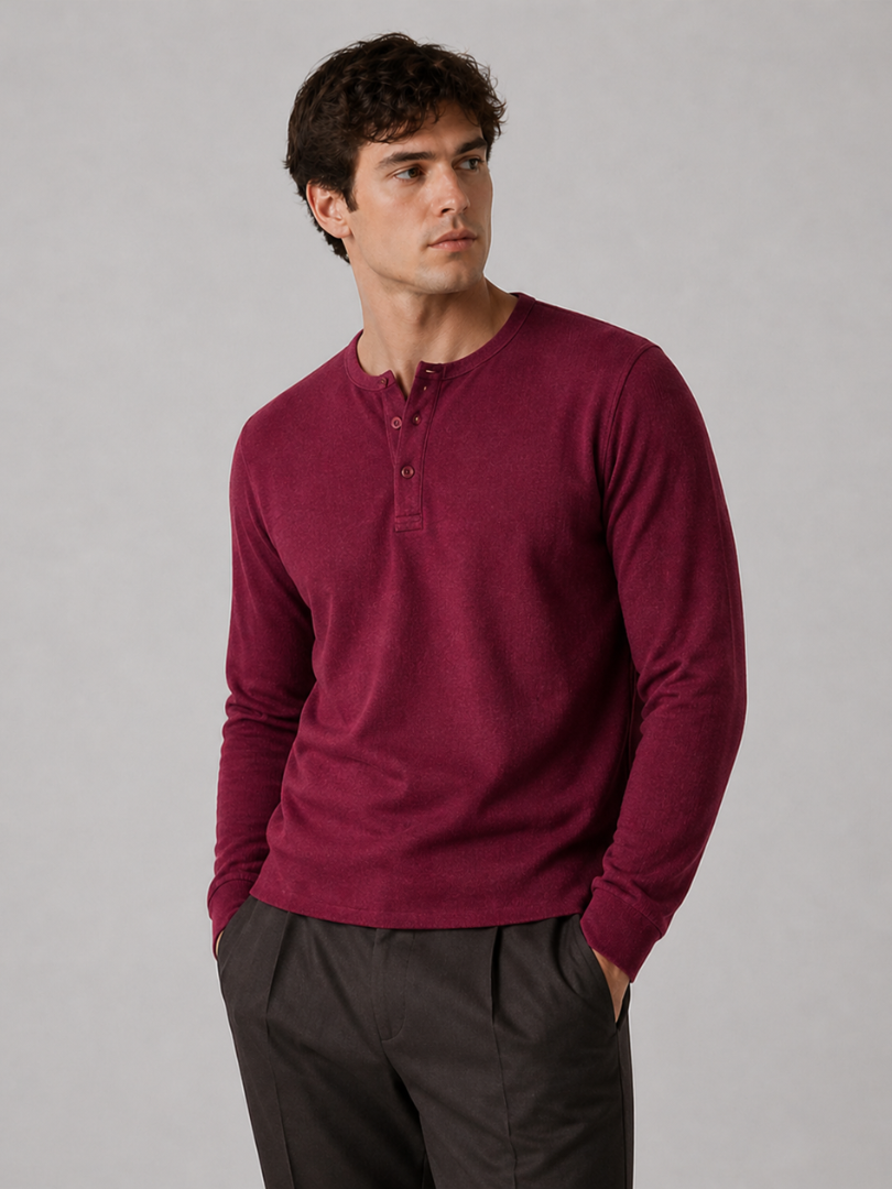 Minimalist ribbed Henley with refined everyday fit
