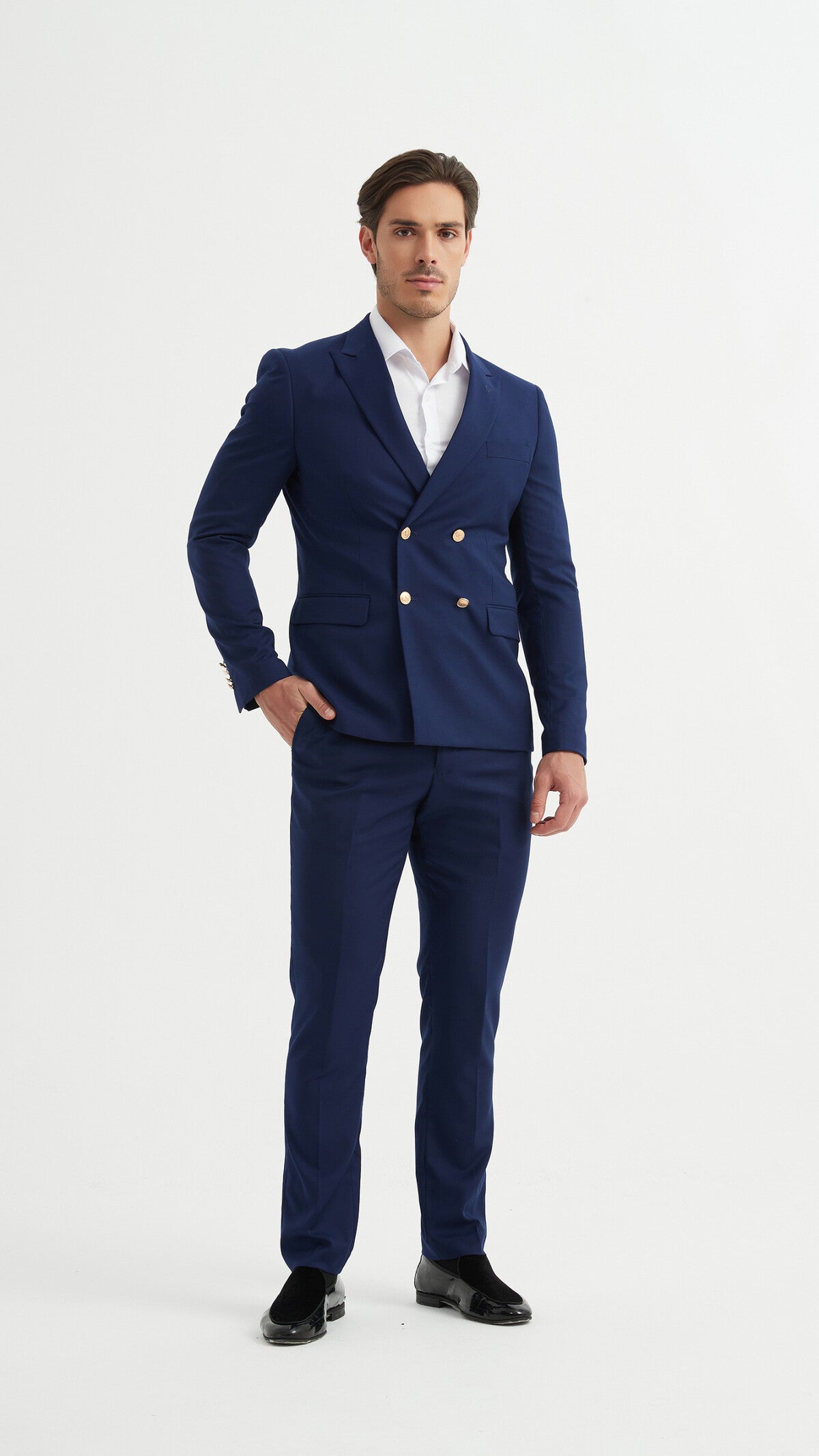 2-piece double-breasted suit