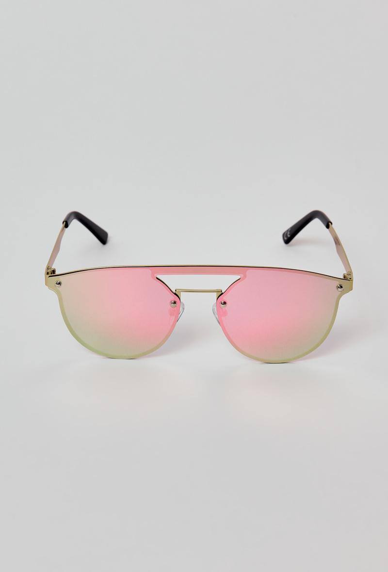 trendy sunglasses